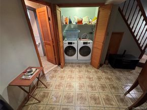 111-54 178th Place, Addisleigh Park NY 11433