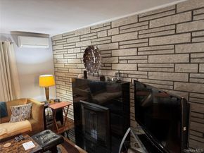 111-54 178th Place, Addisleigh Park NY 11433