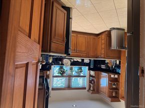 111-54 178th Place, Addisleigh Park NY 11433