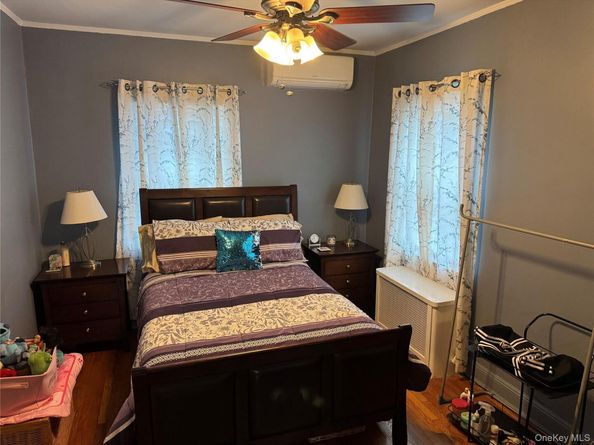 111-54 178th Place, Addisleigh Park NY 11433