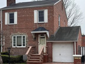 111-54 178th Place, Addisleigh Park NY 11433