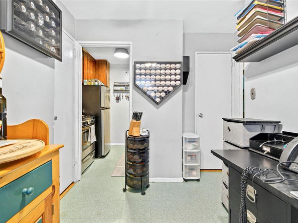3176 Decatur Avenue 1I, Bronx NY 10467