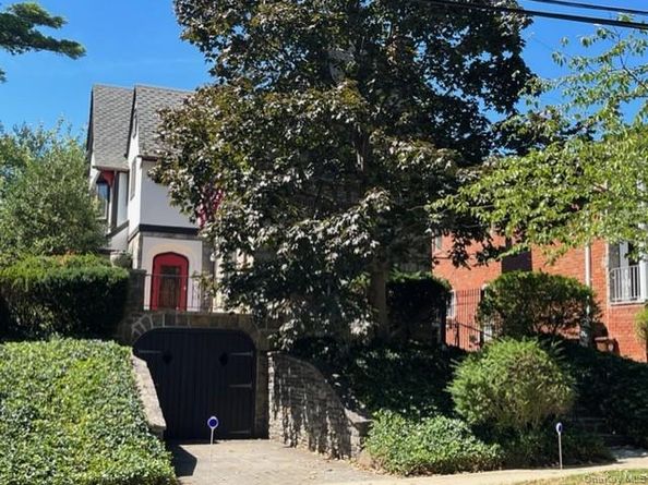 33-64 190th Street, Flushing NY 11358