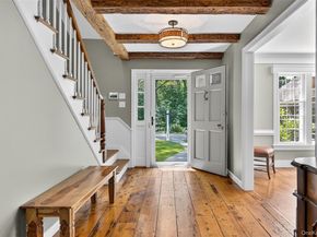 353 Split Rock Road, Syosset NY 11791