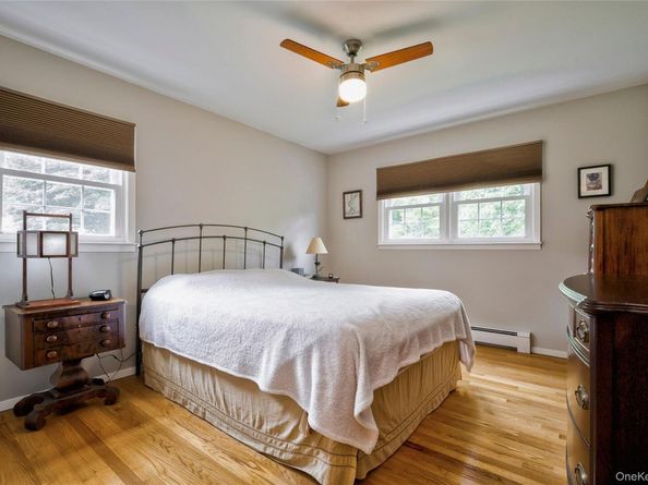 287 4th Avenue, Saint James NY 11780
