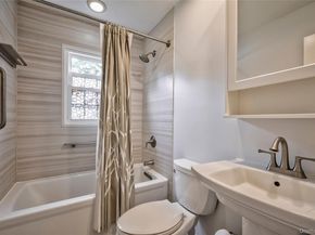 287 4th Avenue, Saint James NY 11780