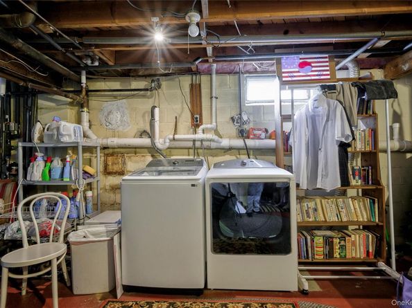 287 4th Avenue, Saint James NY 11780