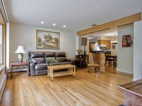 287 4th Avenue, Saint James NY 11780