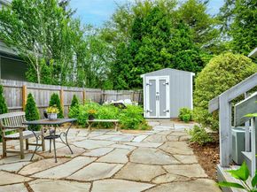 287 4th Avenue, Saint James NY 11780
