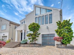 220 Lee Place, Bellmore NY 11710