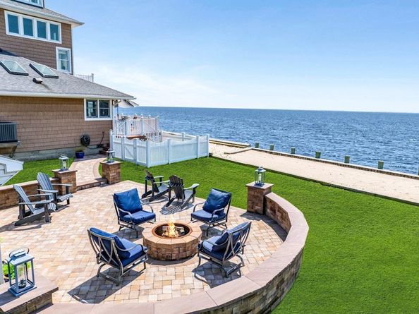 42 Browns River Road 3, Bayport NY 11705