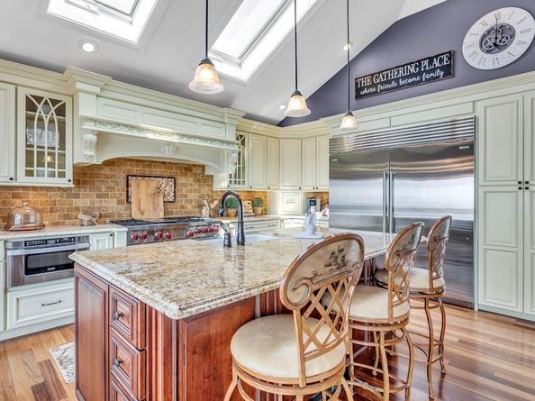 42 Browns River Road 3, Bayport NY 11705