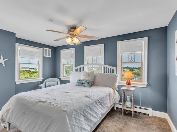 42 Browns River Road 3, Bayport NY 11705