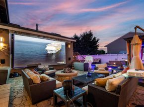 1 Willa Way, Massapequa NY 11758