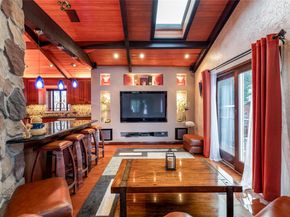 1 Willa Way, Massapequa NY 11758