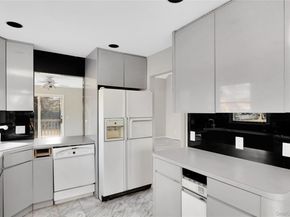 8 Beach Manor Court, West Islip NY 11795