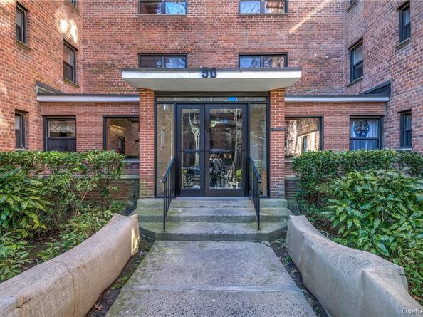 50 White Oak Street 3G, New Rochelle NY 10801