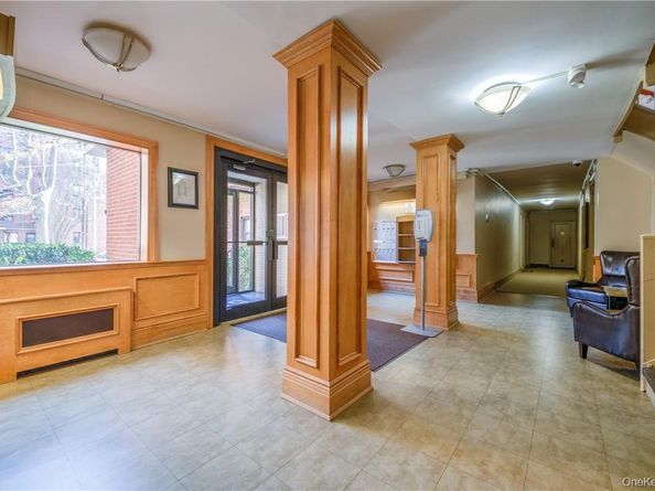 50 White Oak Street 3G, New Rochelle NY 10801