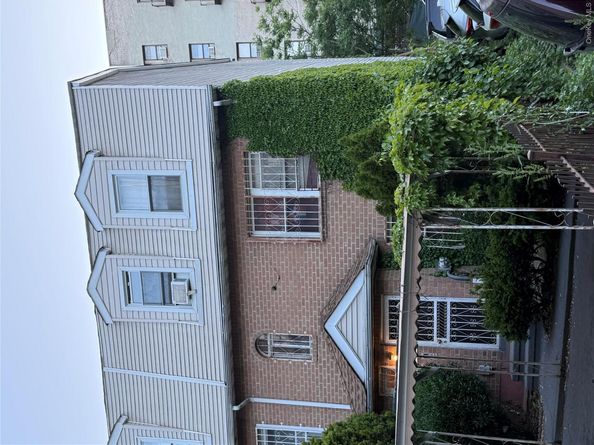 2355 Tiebout Avenue, Bronx NY 10458