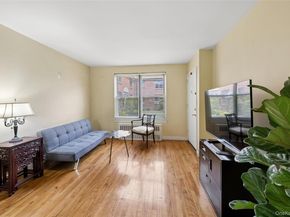 196-30 67th Avenue 1, Fresh Meadows NY 11365