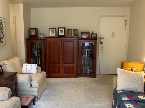 4727 Little Neck Parkway 4G, Little Neck NY 11362