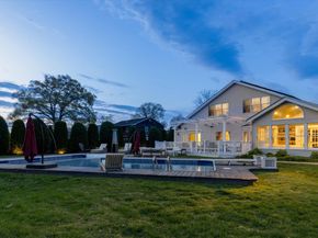 88 Pace Drive S, West Islip NY 11795