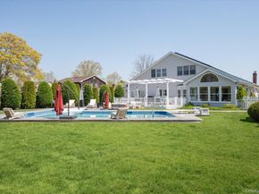 88 Pace Drive S, West Islip NY 11795