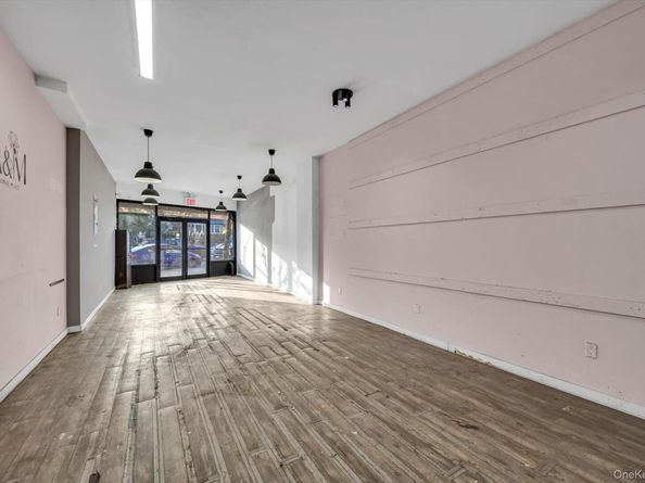 8421 7th Avenue, Brooklyn NY 11228