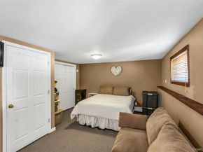 35 Peachtree Lane, Hicksville NY 11801