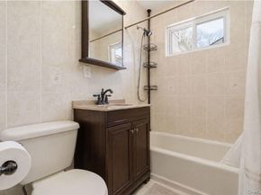 1433 Manatuck Boulevard, Bay Shore NY 11706