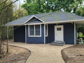 452 Montauk Highway, East Quogue NY 11942