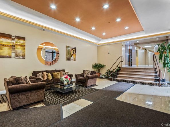 67-25 Dartmouth Street 6D, Forest Hills NY 11375
