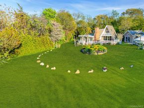 995 Red Fox Road, Mattituck NY 11952
