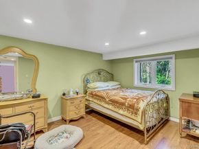 995 Red Fox Road, Mattituck NY 11952