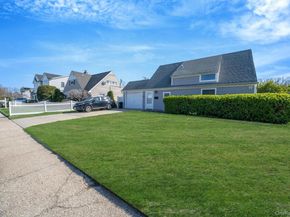 45 Cobalt Lane, Westbury NY 11590