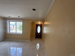 41 Avalon Road, Hewlett NY 11557