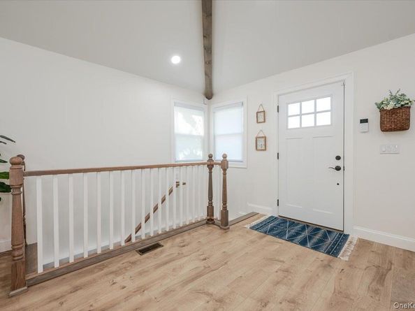 55 Hickory Road, Rocky Point NY 11778