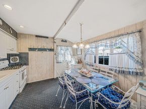 289 W 17th Street, Deer Park NY 11729