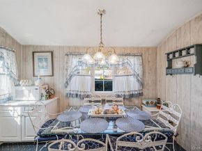 289 W 17th Street, Deer Park NY 11729