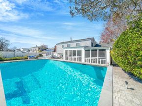 289 W 17th Street, Deer Park NY 11729