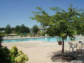 6 Julia Circle 6, Middle Island NY 11953