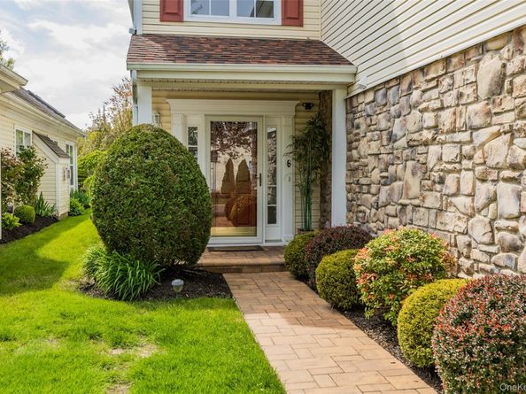 6 Julia Circle 6, Middle Island NY 11953