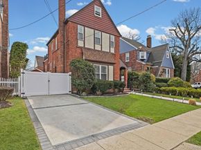 6 Dubonnet Road, Valley Stream NY 11581