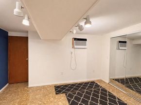 72-15 73 Street, Glendale NY 11385