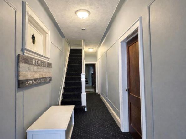 72-15 73 Street, Glendale NY 11385