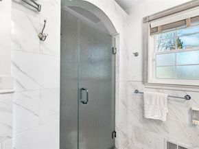 21 Barnaby Lane, Hartsdale NY 10530