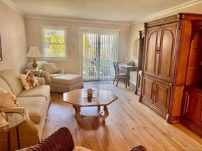 31-36 Wilshire Ln 3136, Oakdale NY 11769