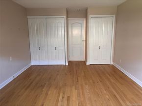 31-36 Wilshire Ln 3136, Oakdale NY 11769