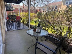 31-36 Wilshire Ln 3136, Oakdale NY 11769