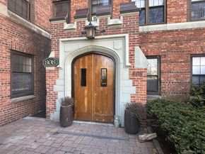 808 Bronx River Road 4E, Bronxville NY 10708